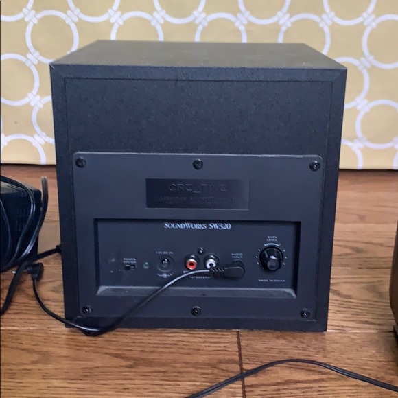 Computer Speakers set - Picture 2 of 2